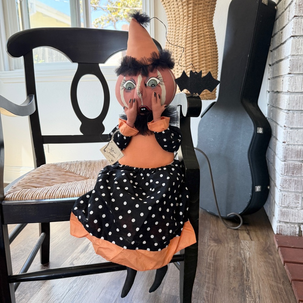 Joe Spencer Eek Halloween retired Pumpkin Doll